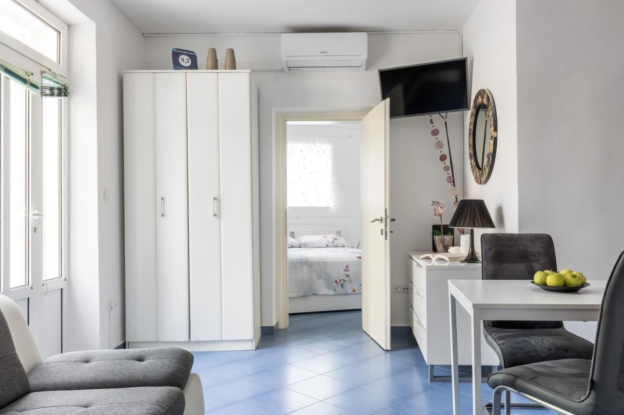 Charming Apartment Spalato Esterno foto