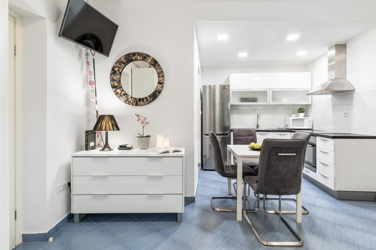 Charming Apartment Spalato Esterno foto